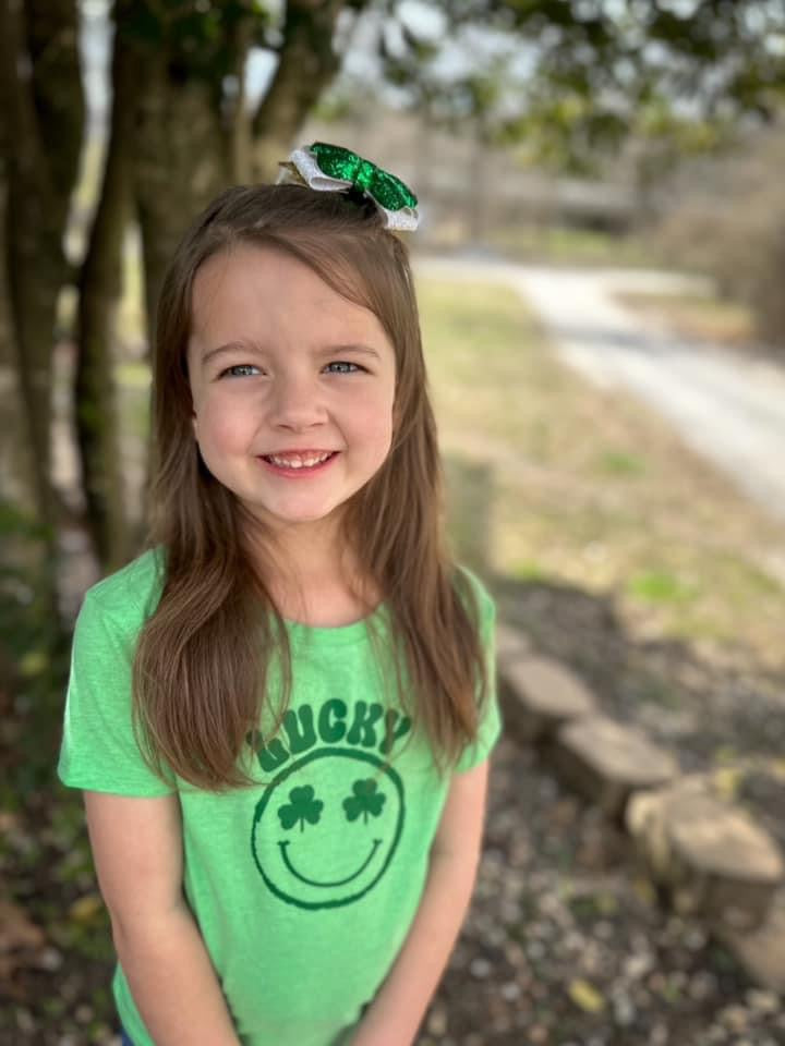 Shamrock Loop Bow