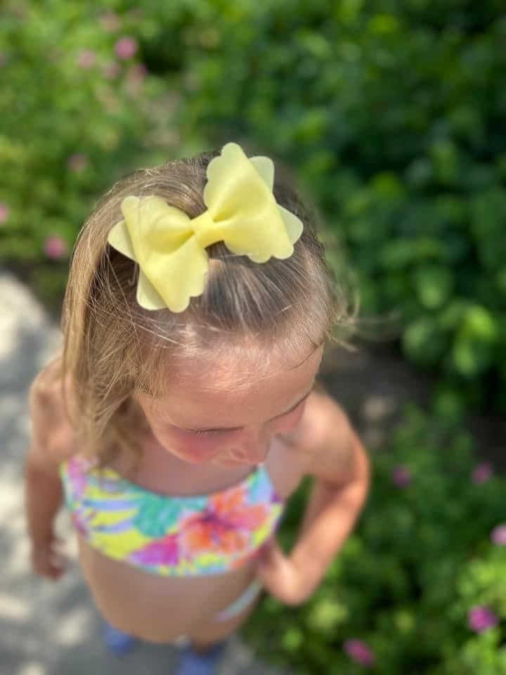 Lemon Swim Bow