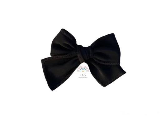 Black Swimmy Bow